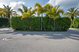 12 SE Hitching Post Circle, Tequesta, FL 33469 - MLS#R11076426