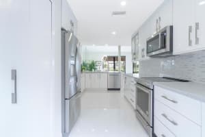 465 Prestwick Circle, Palm Beach Gardens, FL 33418 Sold 06/02/25