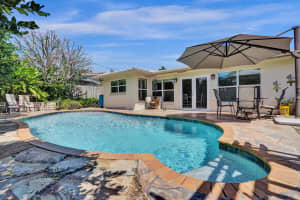 445 SE 17th Terrace, Deerfield Beach, FL 33441 Sold 05/29/25