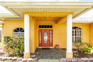 220 SE Verada Avenue, Port Saint Lucie, FL 34983 Sold 12/02/25