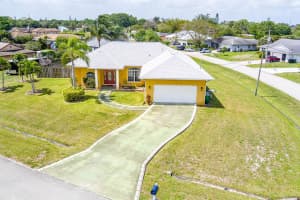 220 SE Verada Avenue, Port Saint Lucie, FL 34983 Sold 12/02/25