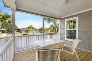 111 SE Paradise Place, Stuart, FL 34997 Sold 07/11/25