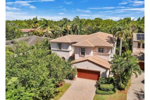 923 Mill Creek Drive, Palm Beach Gardens