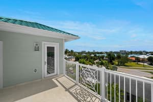 105 Desota Street, Fort Pierce, FL 34949 - MLS#R11076541