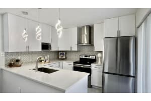 4713 47th Way, West Palm Beach, FL 33407 Sold 05/05/25