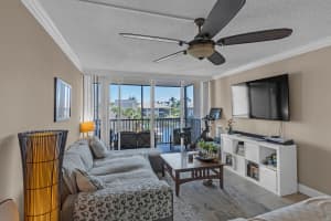 6 Royal Palm Way 307, Boca Raton, FL 33432 - MLS#R11076565