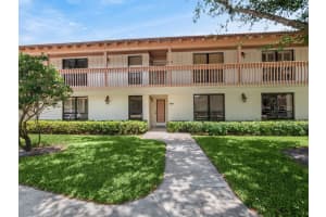 514 Brackenwood Place, Palm Beach Gardens, FL 33418 Sold 07/10/25