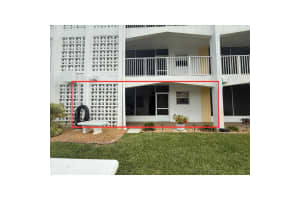 110 Shore Court 108, North Palm Beach