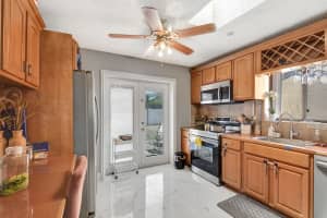 6345 Country Fair Circle, Boynton Beach, FL 33437 Sold 05/20/25