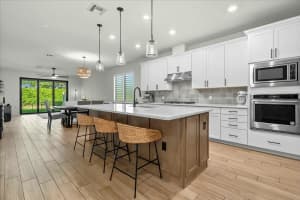 4801 Chantilly Road, Lake Worth, FL 33467 - MLS#R11076836