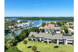 3212 Lakeview Circle, Fort Pierce, FL 34949 - MLS#R11076846