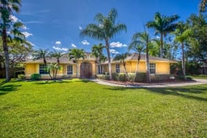 214 NE Blairwood Trace, Jensen Beach, FL 34957 Sold 06/11/25