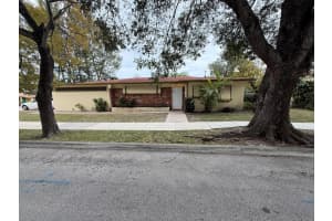 3830 Eastview Avenue, West Palm Beach, FL 33407 Sold 06/05/25