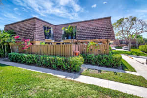 2414 24th Lane, Greenacres, FL 33463 Sold 05/20/25