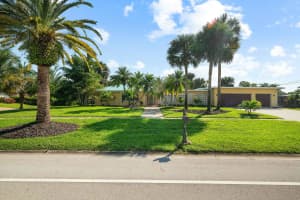 3043 SE Pine Valley Street, Port Saint Lucie, FL 34952 Sold 05/12/25