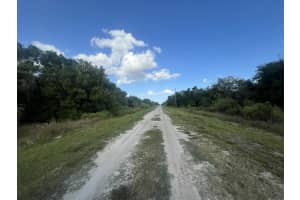 17774 254th Street, Okeechobee, FL 34972 - MLS#R11077113
