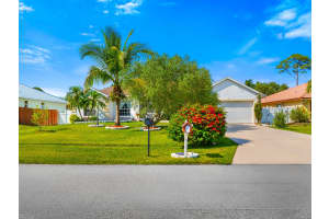 1429 SW Santiago Avenue, Port Saint Lucie, FL 34953 - MLS#R11077124