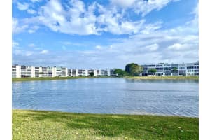 1065 Harwood E E, Deerfield Beach, FL 33442 Sold 07/17/25