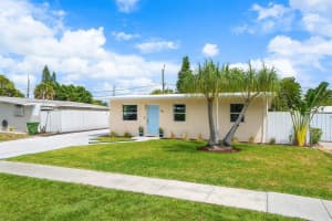 58 Tortuga Road, Palm Springs, FL 33461 Sold 09/18/25