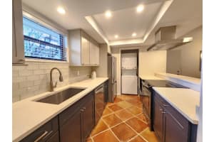 11863 Wimbledon Circle 417, Wellington, FL 33414 Sold 12/01/25