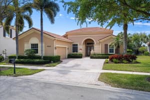 9925 Nuova Way, Port Saint Lucie, FL 34986 - MLS#R11077211