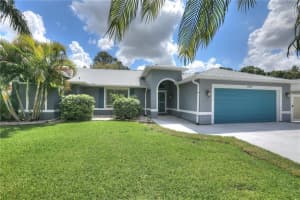 562 Rolling Hill Drive, Sebastian, FL 32958 Sold 05/08/25