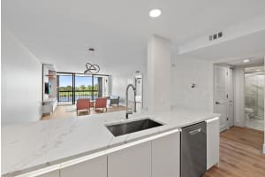 356 Golfview Road 405, North Palm Beach, FL 33408 - MLS#R11077227
