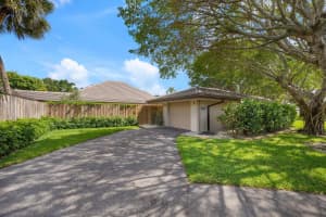 11675 Wimbledon Circle, Wellington, FL 33414 Sold 11/05/25