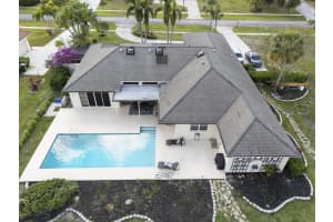 15775 Meadow Wood Drive, Wellington, FL 33414 Sold 05/01/25