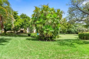 127 Yacht Club Way 206, Hypoluxo