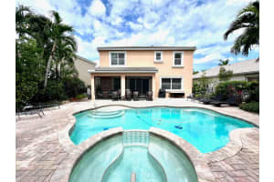 9663 Phipps Lane, Wellington, FL 33414 Sold 05/15/25
