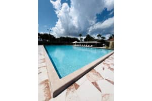 130 Live Oak Lane, Boynton Beach, FL 33436 Sold 04/30/25