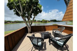 130 Live Oak Lane, Boynton Beach, FL 33436 Sold 04/30/25