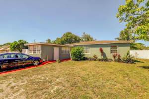 35 NW 122nd Street, North Miami, FL 33168 Sold 04/25/25