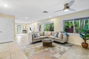 245 NE 12th Street, Delray Beach, FL 33444 Sold 05/05/25