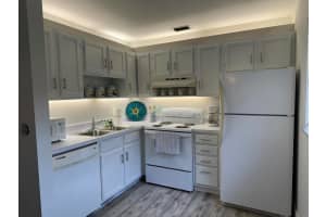 48 Woodland Drive 106, Vero Beach, FL 32962 - MLS#R11077450