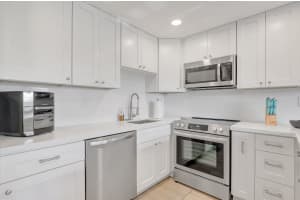 2127 Cambridge F, Deerfield Beach, FL 33442 Sold 05/27/25