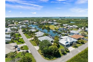 139 Commonwealth Court, Hutchinson Island, FL 34949 - MLS#R11077515