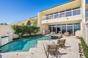 2 Sloans Curve Drive, Palm Beach, FL 33480 - MLS#R11077545