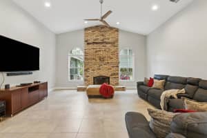 13376 Compton Road, Loxahatchee Groves, FL 33470 Sold 08/08/25