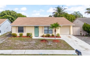 5805 Ithaca Circle E, Lake Worth, FL 33463 Sold 04/30/25
