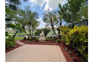 264 River Bluff Lane, Royal Palm Beach, FL 33411 Sold 09/24/25