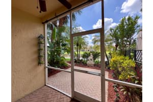 264 River Bluff Lane, Royal Palm Beach, FL 33411 Sold 09/24/25