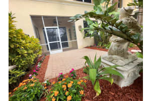 264 River Bluff Lane, Royal Palm Beach, FL 33411 Sold 09/24/25