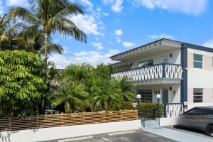 115 S C Street 201, Lake Worth Beach, FL 33460 Sold 05/19/25