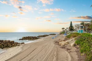 445 SE 21st Avenue 305, Deerfield Beach, FL 33441 Sold 05/06/25