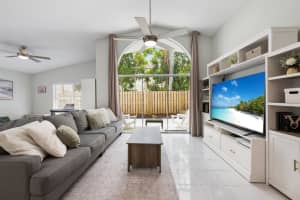 7133 Catalina Way, Lake Worth, FL 33467 Sold 05/30/25