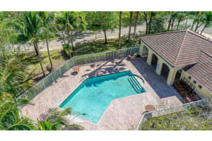 58 Se Palermo Court 202, Stuart