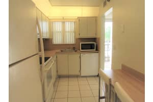 4640 W Lucerne Lakes Boulevard 206, Lake Worth, FL 33467 - MLS#R11077755