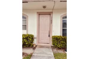 11897 Sturbridge Lane, Wellington